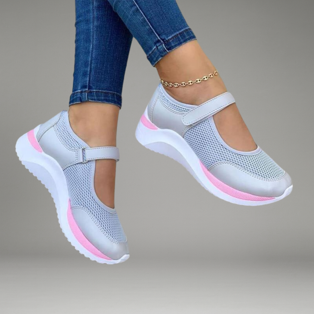 Women’s Sneakers with Lace-Up Closure and Thick Outsole