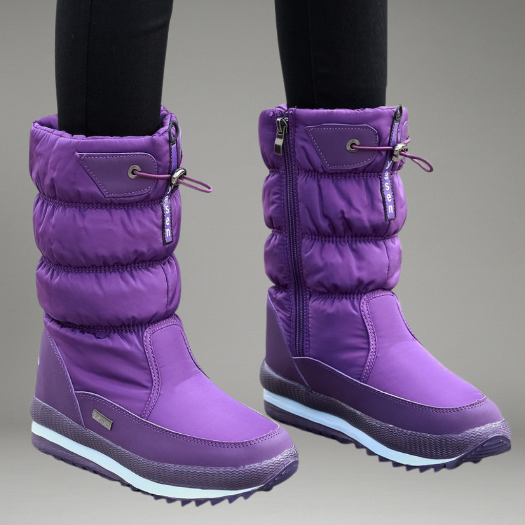 Women’s Winter Boots with Drawstring Closure and Patterned Sole